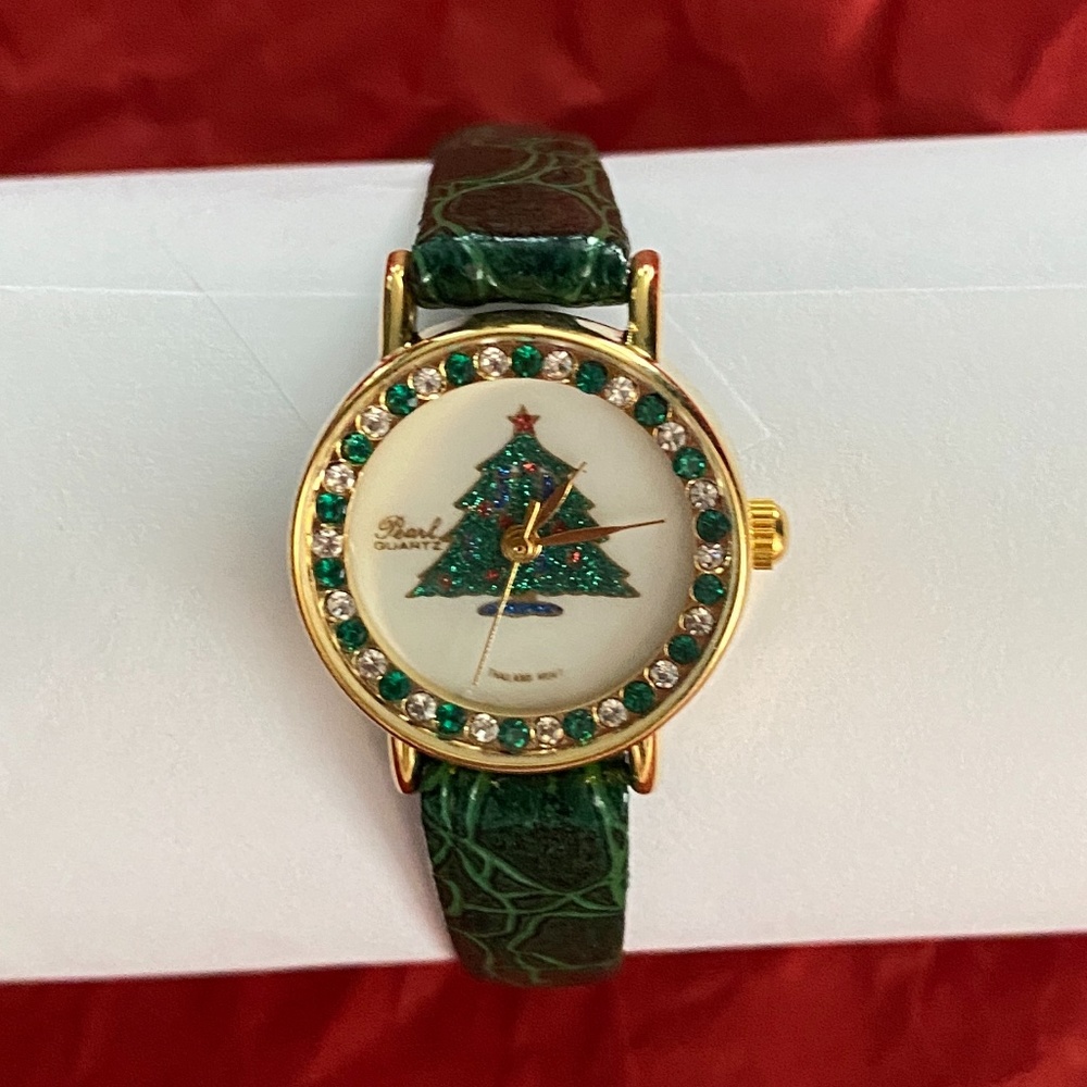 Vintage Pearl Quartz Leather & Crystal Christmas Tree Watch